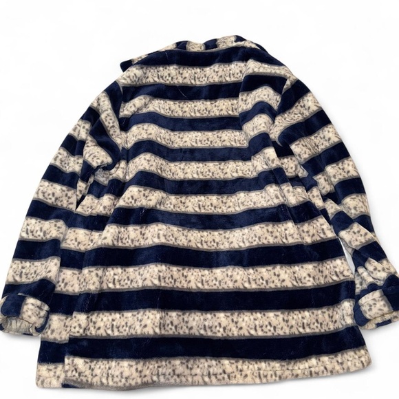 Navy and White Striped Set - Picture 3 of 6